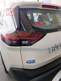 نیسان ئێکس ترەیل